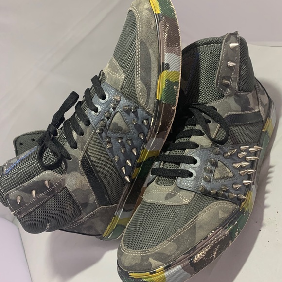 Meet your Posher, Daniel - Picture 13 of 16